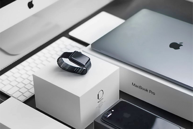 BrandZ 2025 Apple Publimark