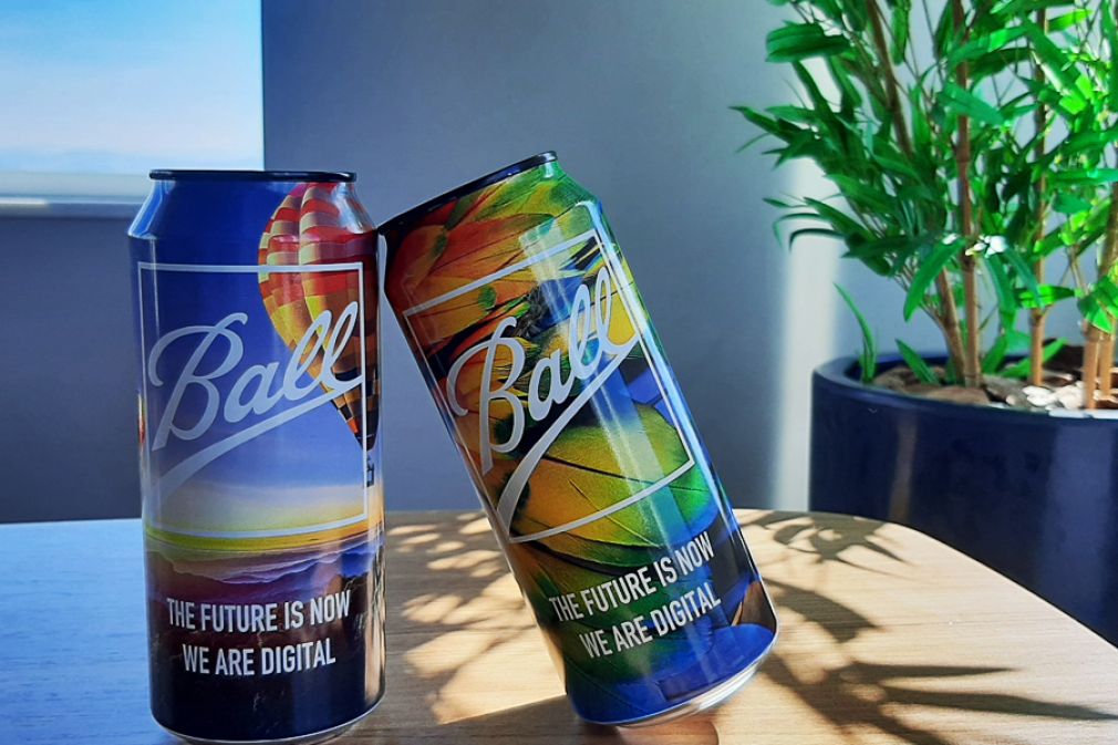 Impresión fotográfica y campañas interactivas en latas de aluminio