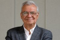 H&eacute;ctor Hermosilla: El personaje del a&ntilde;o 2025 de Publimark