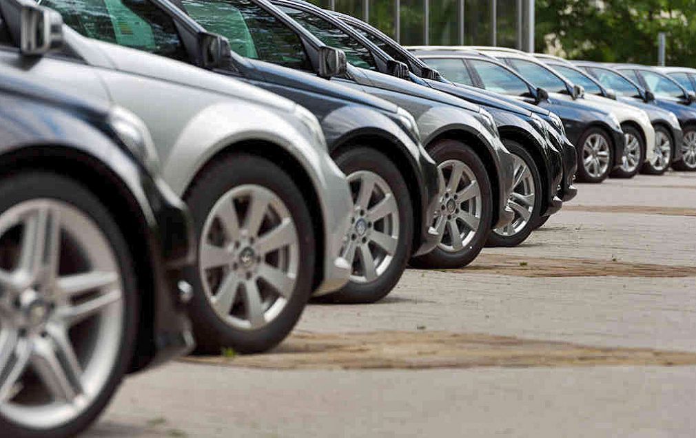 Autom&oacute;viles disminuyen ca&iacute;da en sus ventas en agosto
