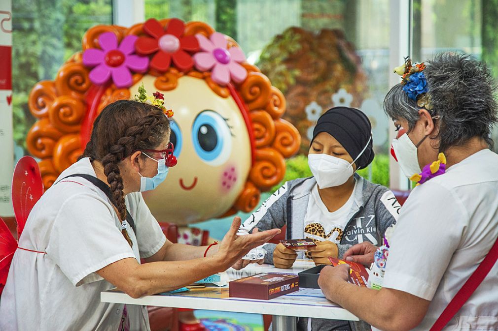 Juegos de mesa para el hospital Luis Calvo Mackenna