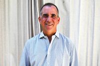 Eduardo Lasheras: Las avestruces y jabal&iacute;es no juegan