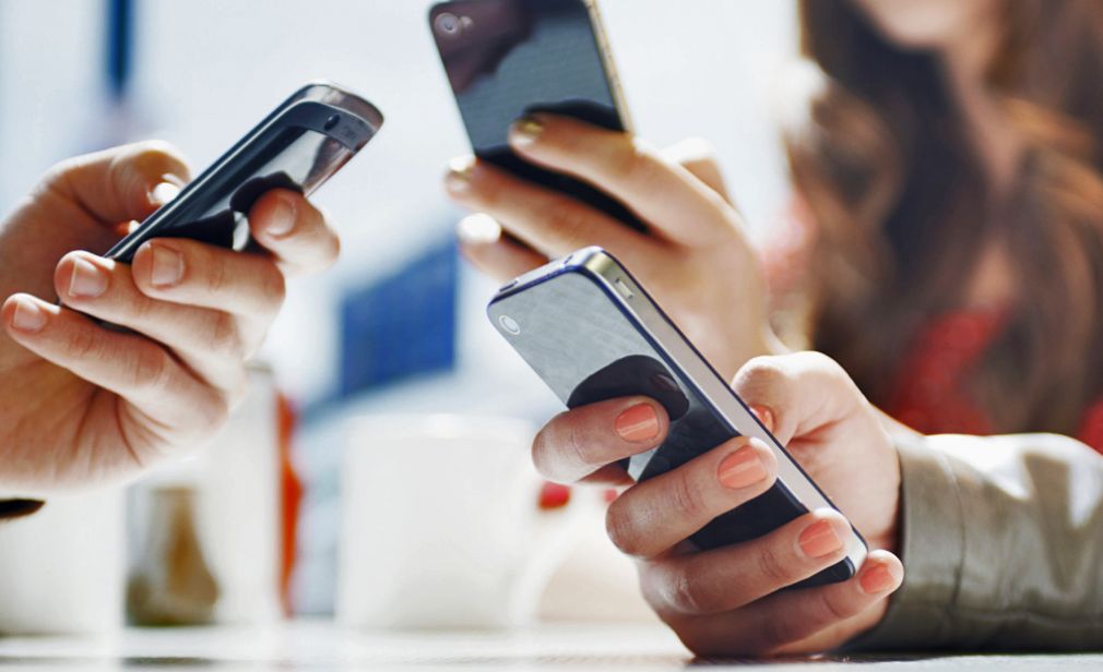 Pandemia genera aumento del tr&aacute;fico de datos m&oacute;viles