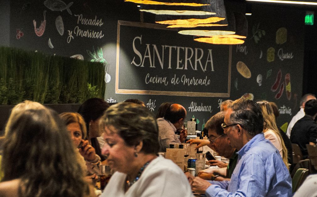 El buffet que abrió Enjoy de Viña del Mar este verano