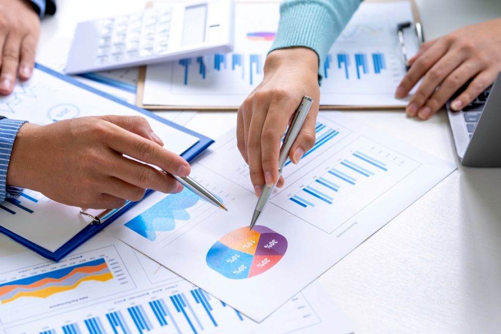 Suave alza en la inversión publicitaria del primer semestre de 2025