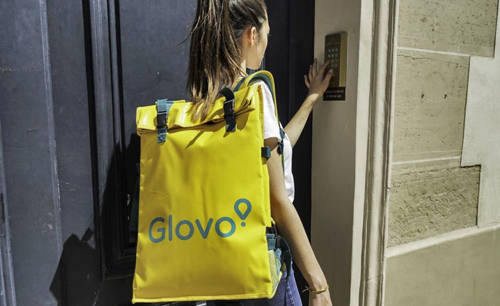 Glovo lanza suscripci&oacute;n mensual para multidelivery