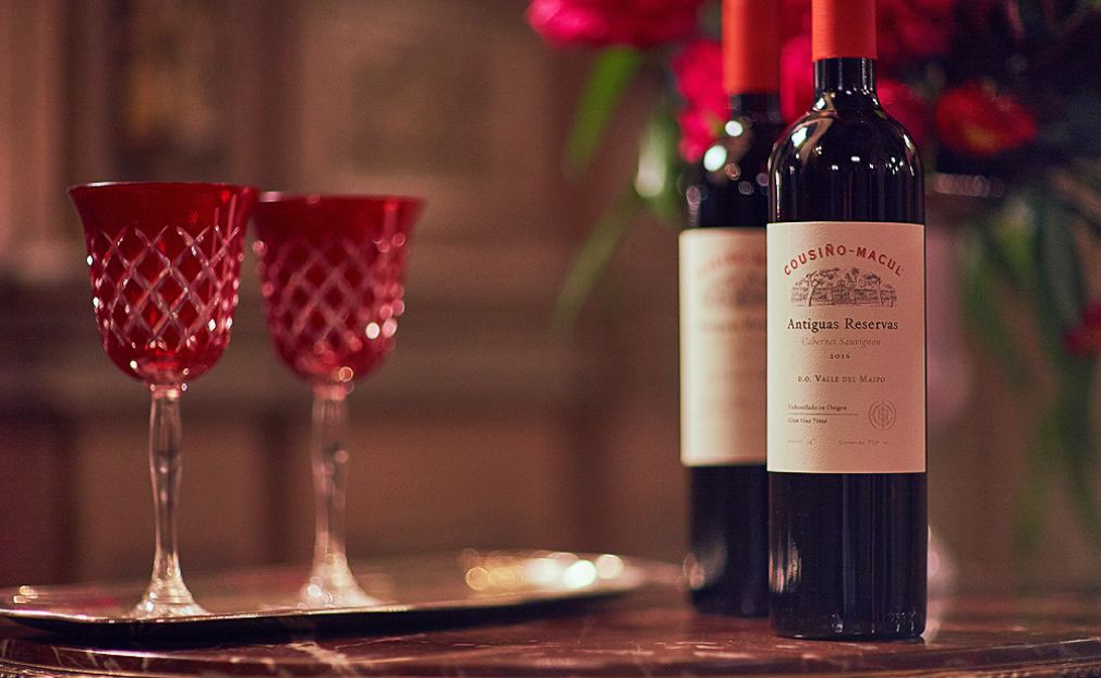 Nueva imagen visual de Vi&ntilde;a Cousi&ntilde;o Macul