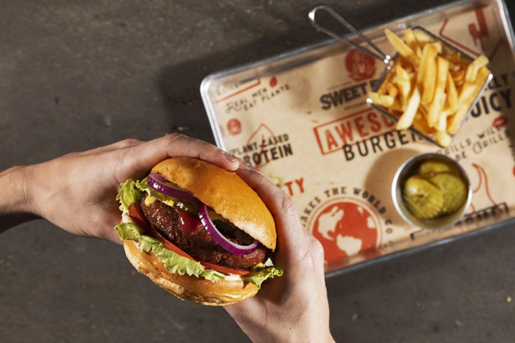 Nestl&eacute; entra al mercado &lsquo;plant based&rsquo; con Awesome Burger
