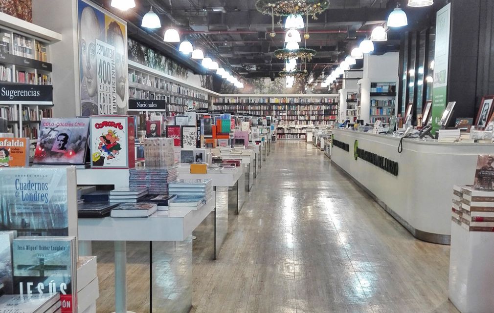 Librerías y otras tiendas especializadas son las que más venden por Internet