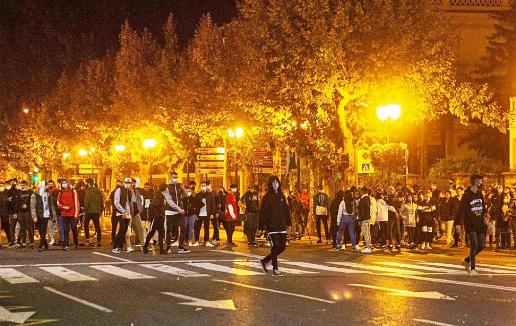 El consumo enfrentar&aacute; m&aacute;s disturbios pol&iacute;ticos en 2021