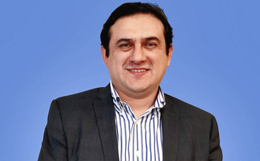 Alberto Casta&ntilde;eda: Alejarse del status quo