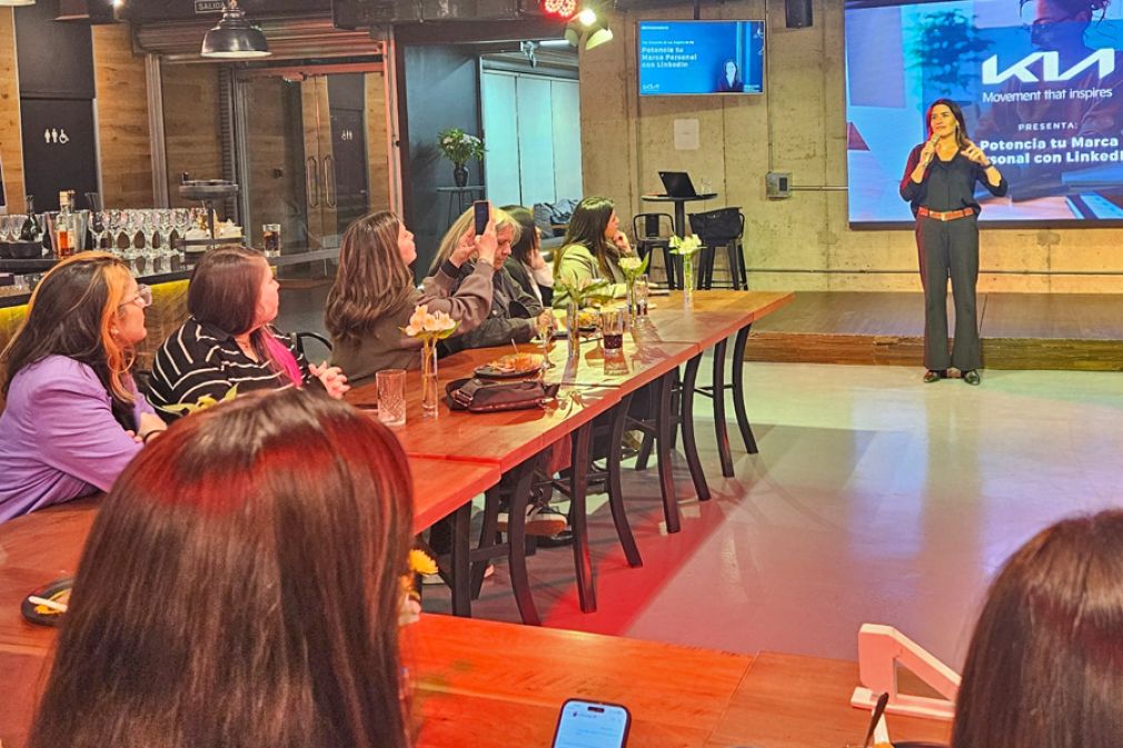 Encuentro de Kia para profesionales mujeres de las comunicaciones