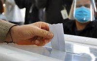 Ciudadan&iacute;a eval&uacute;a atributos de posibles constituyentes