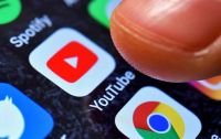N&uacute;meros acumulados por YouTube en sus 15 a&ntilde;os