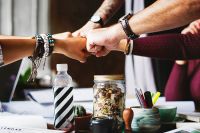 Colaboraci&oacute;n de habilidades: clave en las startups