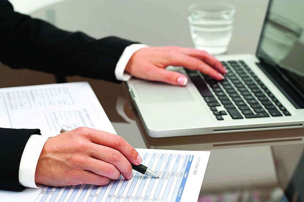Plataforma web para b&uacute;squeda de empleos y servicios