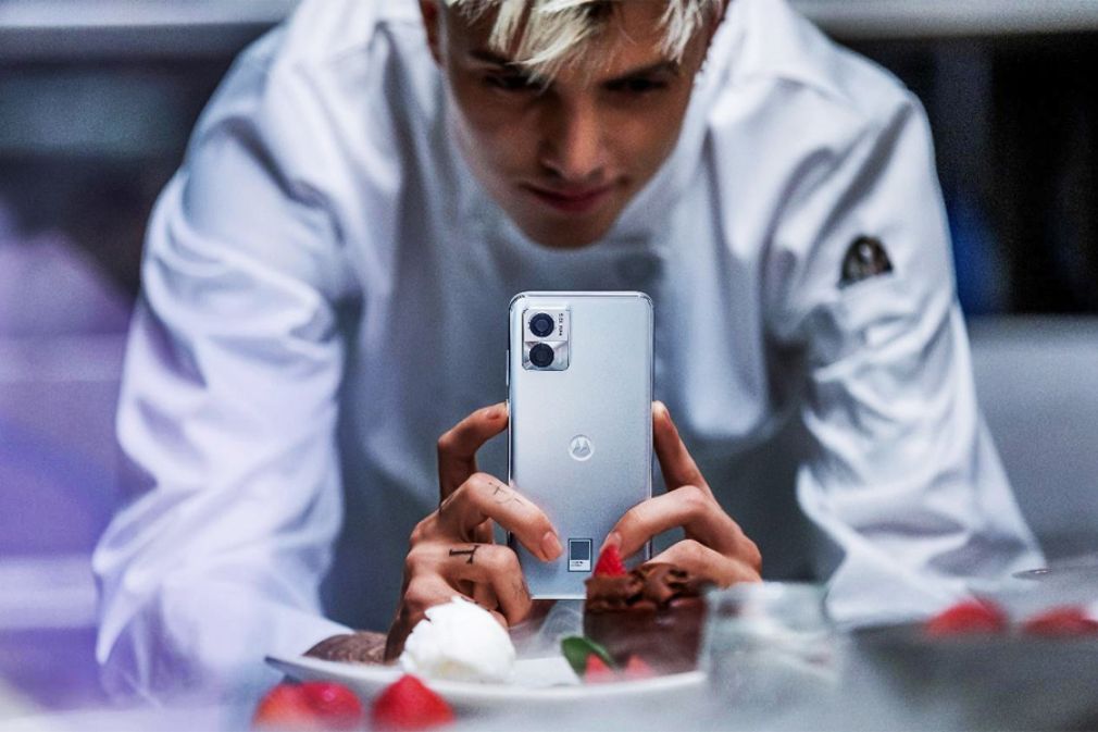 Smartphones Motorola con un especial olor a nuevo