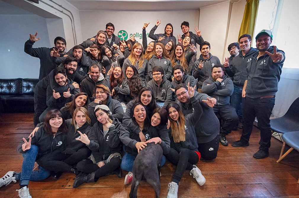 Poliglota cierra gran a&ntilde;o con premio al emprendimiento