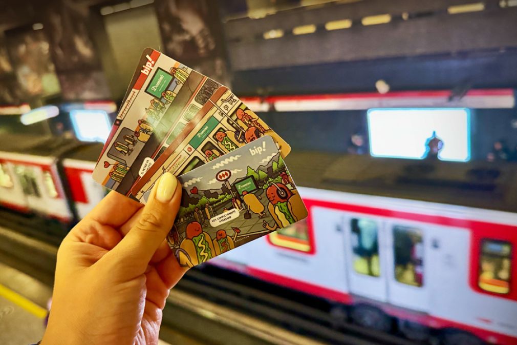 Edici&oacute;n especial de la tarjeta Bip! creada por Domin&oacute;