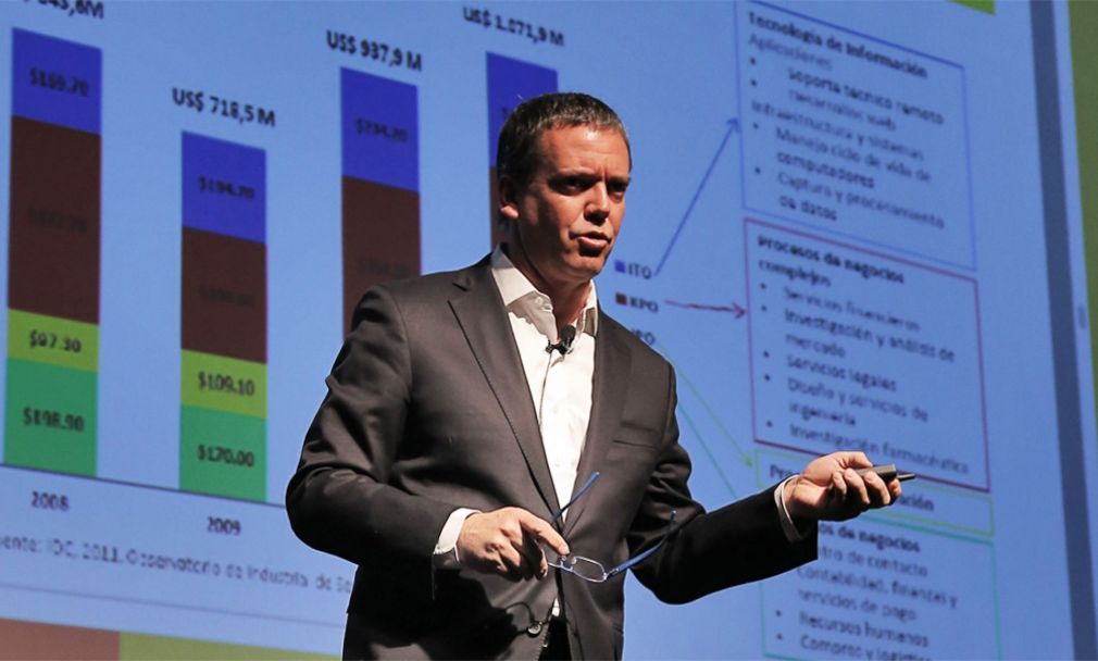 Felipe Harboe: Protecci&oacute;n de datos con ojos de senador