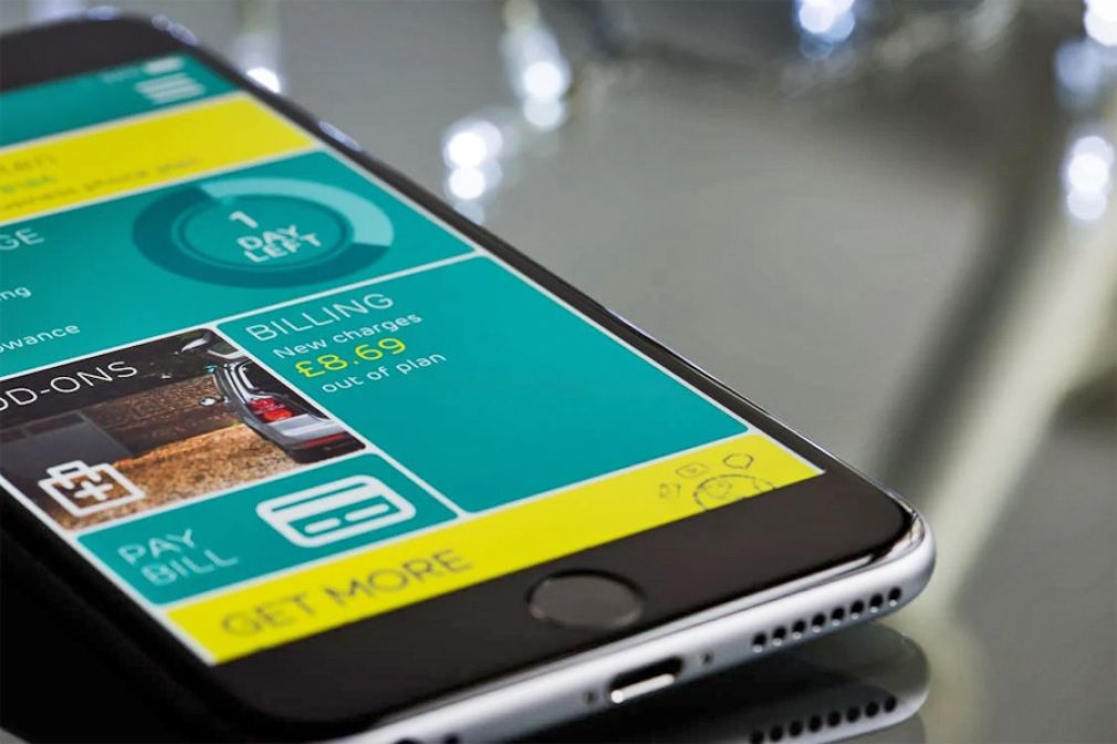 Comparación de la app de Rojabet con aplicaciones similares
