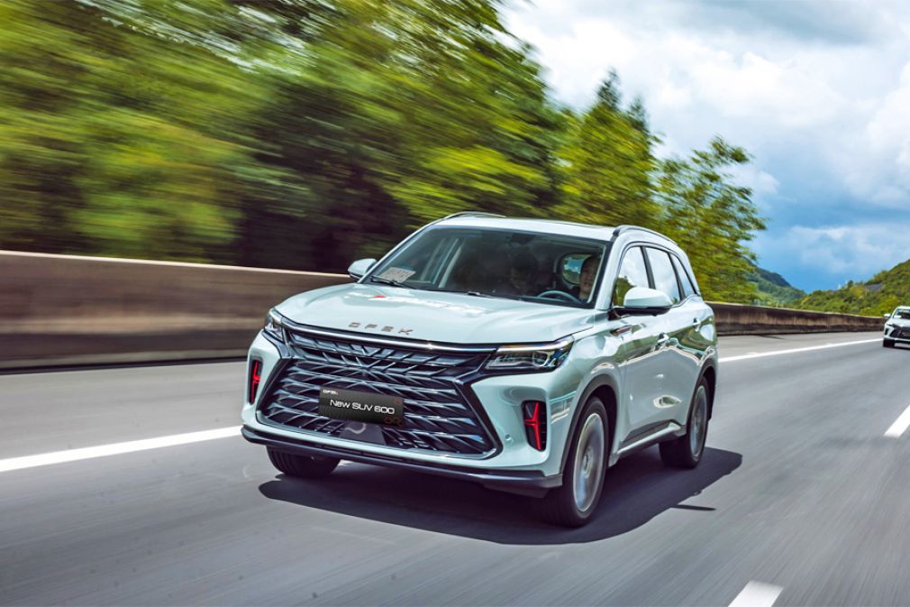 Llega a Chile el nuevo SUV 600 de DFSK