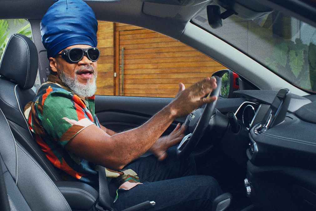 Esa clásica percusión del conductor al volante