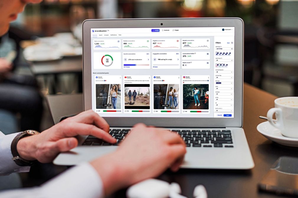 Herramienta basada en IA para gesti&oacute;n de redes sociales