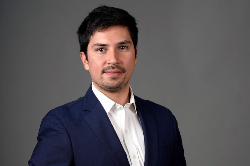 Gonzalo Bravo: Una primera línea olvidada