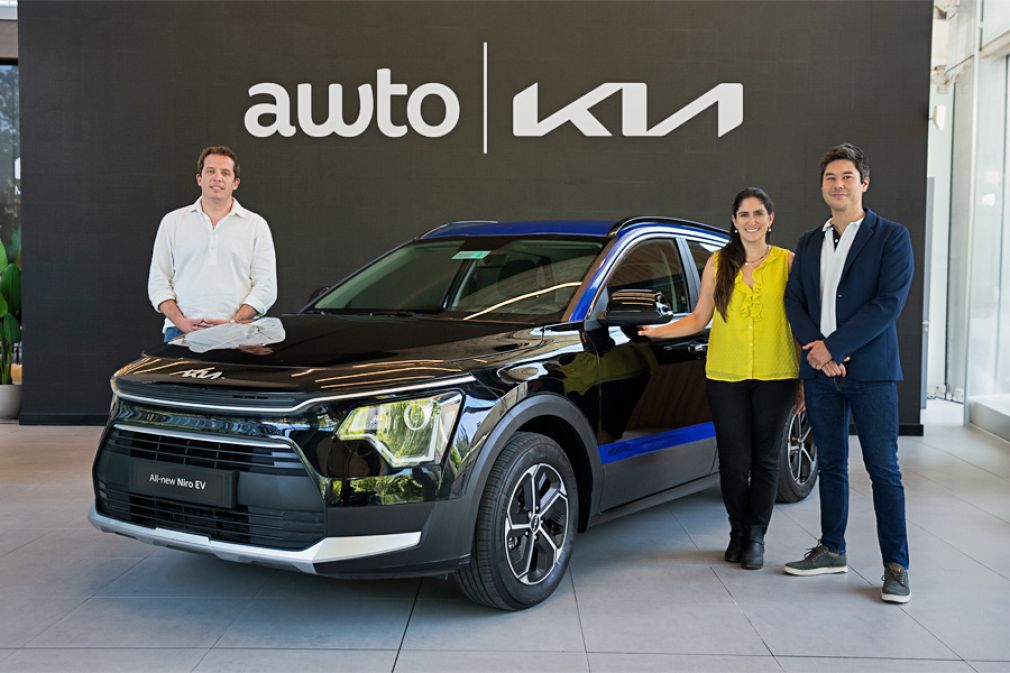 App de movilidad Awto incorpora h&iacute;bridos de Kia