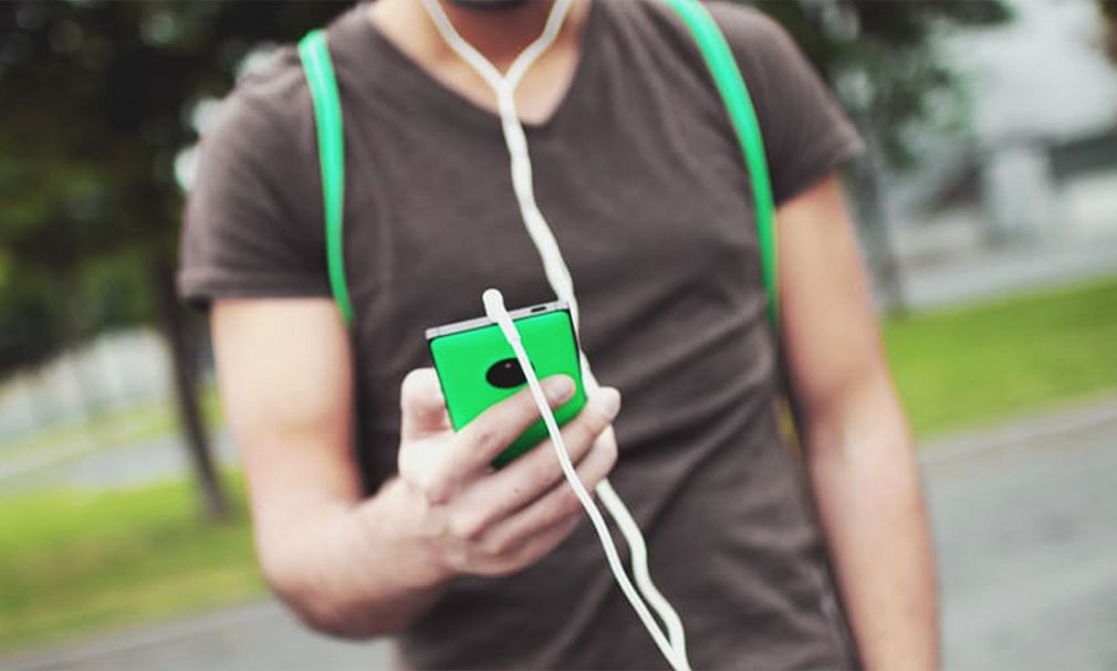 Lo que m&aacute;s escuchan los chilenos en medios online