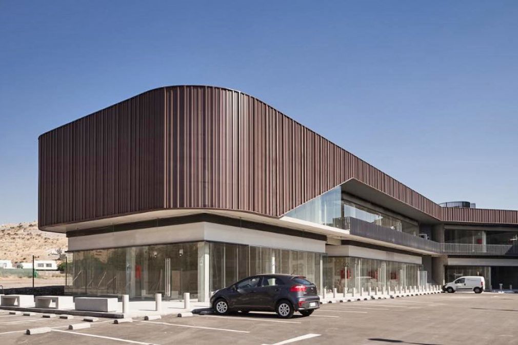 El auge de los strip centers perif&eacute;ricos y de menor escala