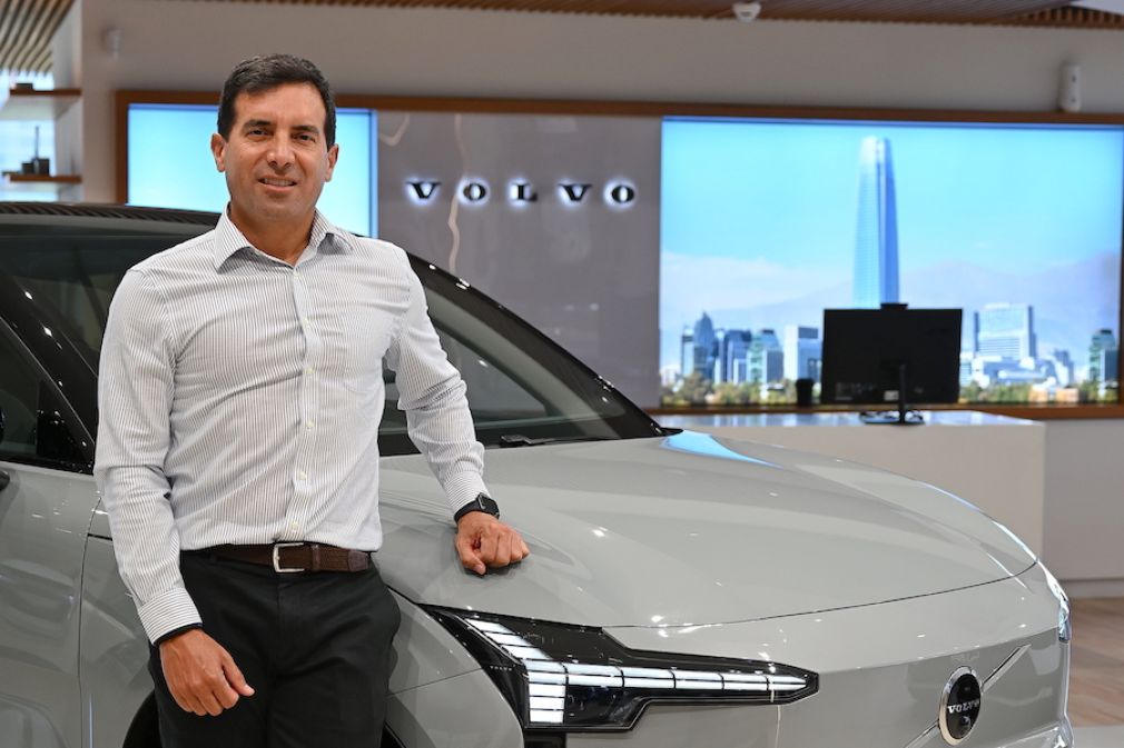 Rodrigo Espinoza: “El Volvo EX30 destaca por su desempeño como producto”