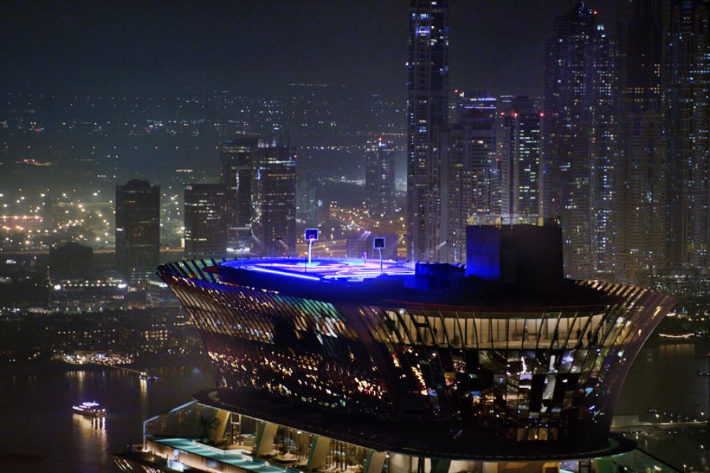 Adidas construye cancha de básquetbol a 232 metros de altura